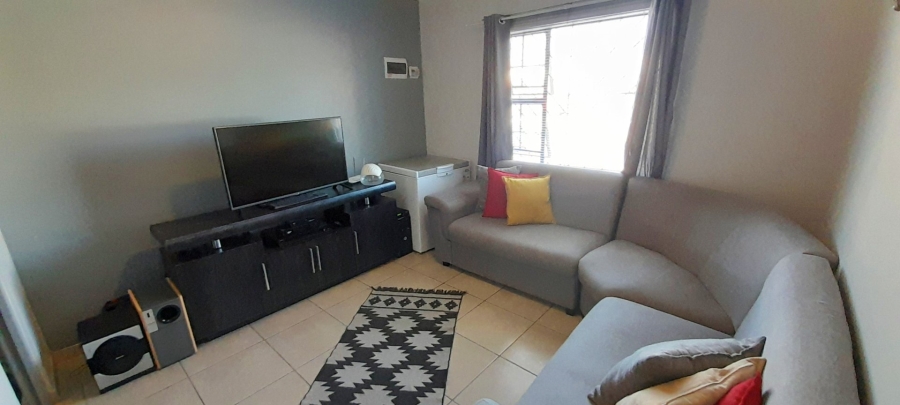 2 Bedroom Property for Sale in Scottsdene Western Cape